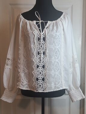 Jennifer & Grace Embroidered Blouse